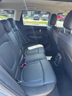 2024 MINI Cooper Clubman – Excellent Condition!