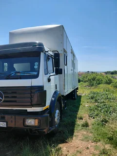 Mercedes Powerliner 8ton