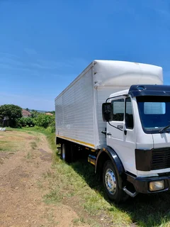 Mercedes 1417 Pantech