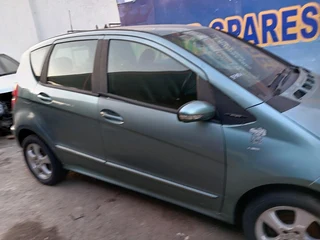 Mercedes Benz A170 petrol for stripping for parts