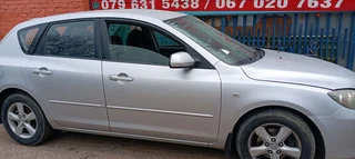 Mazida 3 1.6 for stripping for parts