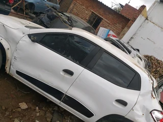 RENAULT KWID for stripping for part
