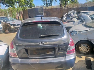 Hyundai accent hatch back for stripping for part