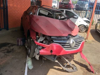 RENAULT MEGANE 1.2 GT LINE