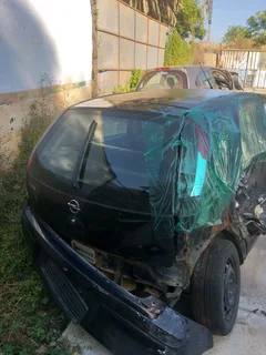 Opal corsa 1.4 for stripping for part