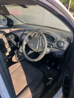 ford figo 1.5 3cylinder for stripping for part and still starting