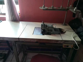Industrial sewing machine
