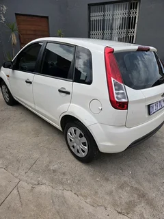 2015 Ford Figo 1.4 Ambiente