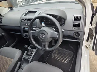 2011 Volkswagen Polo vivo 1.6i