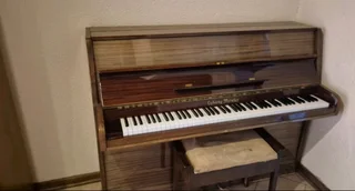 Piano for sale