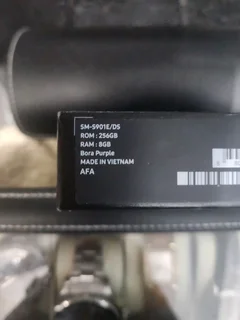 Samsung S22 256gig in Purple for sale. Dual Sim.