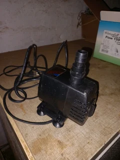 Waterfall Garden submersible pump flow 1500