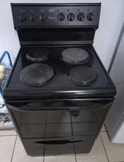 Defy 4 plate stove