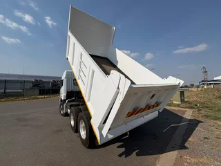 2021 FAW CA. 10 CUBE TIPPER