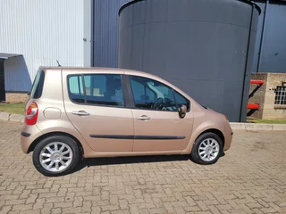 2008 Renault Modus Hatchback
