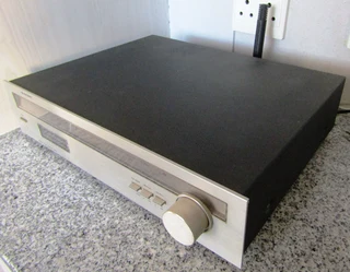 Blaupunkt ST-7300 FM/AM Stereo Tuner - for spares or repairs only!