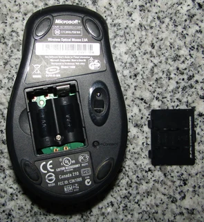 Microsoft Desktop 3000 V1.0 Wireless Keyboard and Mouse