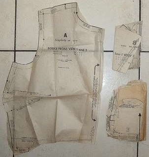 Simplicity 4390 - One Piece Dress - Sewing Pattern