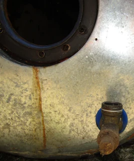 Burst Hot Water Geyser - Kwikot 200l