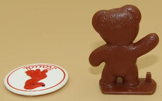 Bear &amp; Dog Plastic Silhouette Figurine &amp; Disc