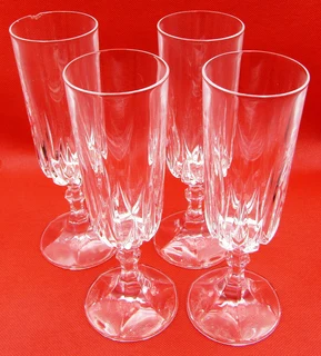 Crystal Champagne Flutes x 4