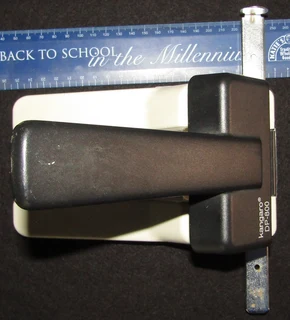 Kangaro DP 800 Heavy Duty Punch