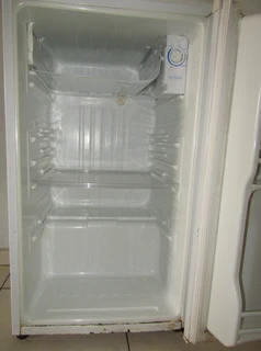 Samsung SRG-120 113l Under Counter Fridge