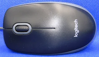 Logitech M-U0026 Wired Mouse for Right or Left Hand Use - Ambidextrous