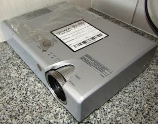 Panasonic PT-LB60EA LCD Projector - for spares or repairs only!