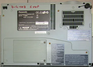 Panasonic PT-LB60EA LCD Projector - for spares or repairs only!