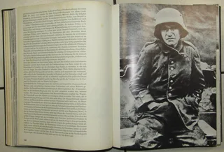 Unser Jahrhundert im Bild - German Language Reference Book