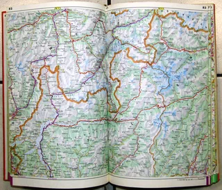 Auto Atlas Bertelsmann Deutschland &amp; Europa - German Language Atlas