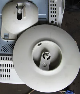 17&#34; CRT Monitor - LG StudioWorks E700B