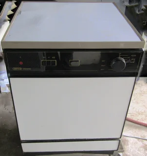 Dishwasher - DEFY DISHMAID - for spares or repairs ONLY!