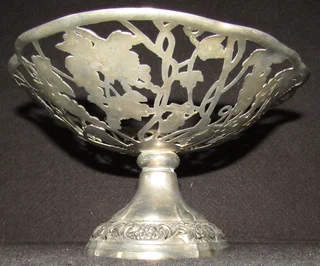 Ornamental Metal Fruit Basket