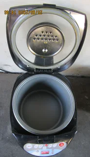 Electronic Multi-Function Cooker - 4.7l