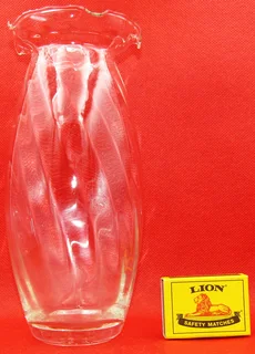20cm Clear Glass Vase