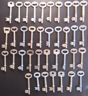 Assorted Door Keys