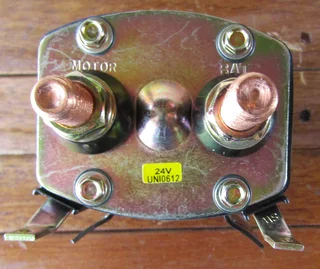 Automotive Starter Solenoid Relay 24V UNI0612