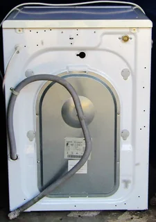 Samsung WF7600NAW Front Loading Washing Machine - needs attention!