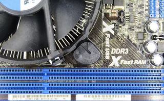 ASRock H61M-VS3 Motherboard