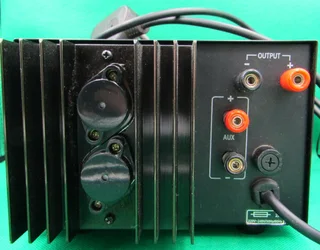 Nova 13.8V 12A Fully Regulated Power Supply