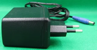 Flying Power Supply / Charger 12V 2A JA-4236
