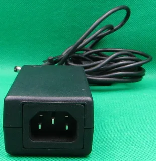 VeriFone Power Supply / Charger 12V 1A AU1121204n