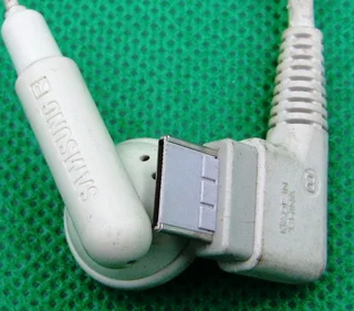 Original Samsung Old Wired Hands-Free Earphones