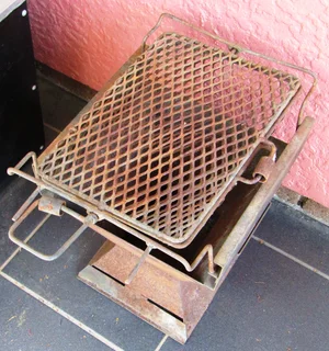 Charcoal Braai with flip-over Grid