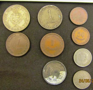 Assorted Mozambique Coins x 9