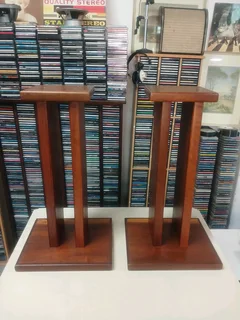 Solid Inbuia Loudspeaker Stands (WeBuyHifi)