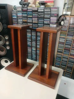 Solid Inbuia Loudspeaker Stands (WeBuyHifi)
