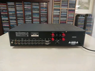 NAD 304 Stereo Integrated Amplifier - 3 MONTHS WARRANTY (WeBuyHifi)